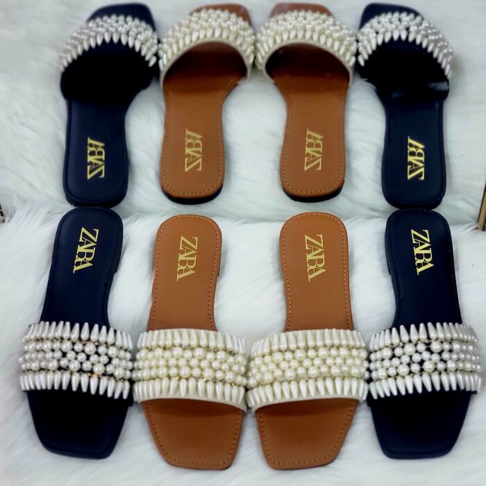 Zara  PEARLS SILPPERS