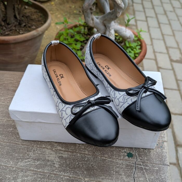 CALVIN KLEIN CORTSHES